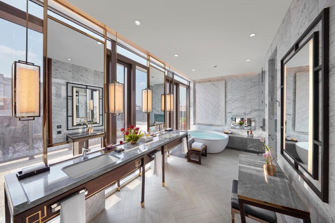Mandarin Oriental Wangfujing, Beijing Hotel Bagian luar foto