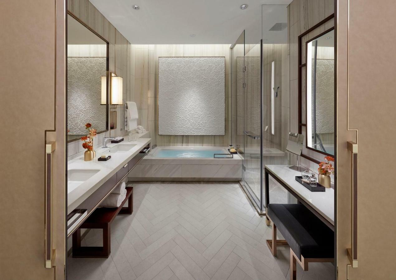 Mandarin Oriental Wangfujing, Beijing Hotel Bagian luar foto